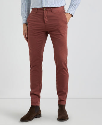 Chino Garment Dyed Slim Fit | Chesnut