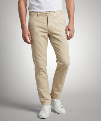 Chino Garment Dyed Modern Fit | Sand Chino Garment Dyed Modern Fit | Sand