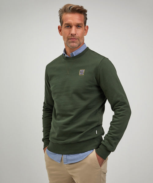 Round neck sweater with NYC graphic | PineGreen