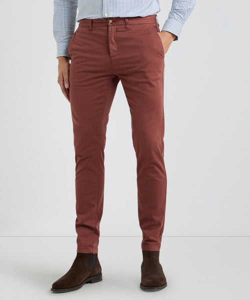 Chino Garment Dyed Slim Fit | Chesnut