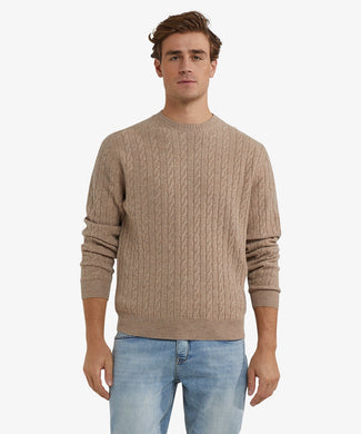 Lambswool Round Neck Cable Knit Sweater | Sand